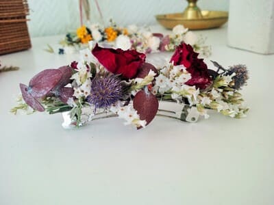 Barrette fleurs séchées, accessoire de mariage. Les Immortelles