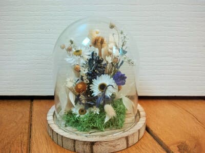 Globe en fleurs séchées, décoration maison, Les Immortelles